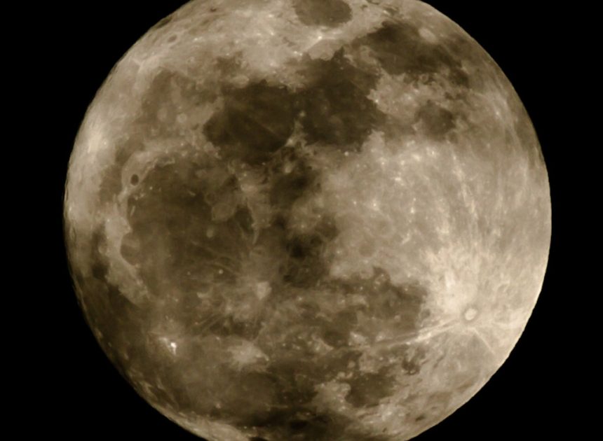 Moon phase today: What’s the Best Way to Observe It?