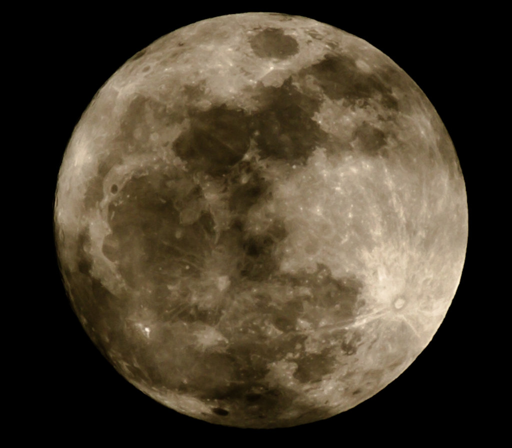 Moon phase today: What’s the Best Way to Observe It?
